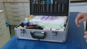 Wat zit er allemaal in een dieren EHBO-koffer?