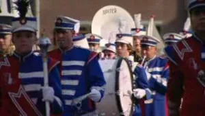 Een drumfanfareorkest bestaat uit koperblazers en slagwerk