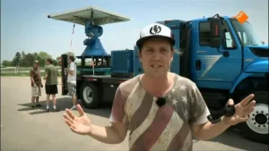 In het pad van de tornado