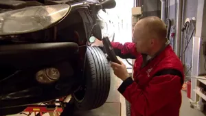 Je auto laten controleren en zonodig repareren