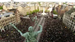 Wat gebeurt er op 4 mei?