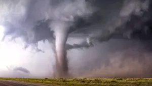 Gevaarlijke tornado’s achterna