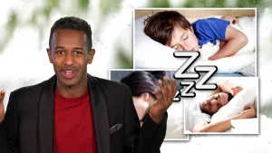 Foto van presentator bij drie foto's van slapende mensen met de tekst "zzzz" erbij.