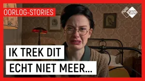 Foto van een vrouw, ouderwets gekleed, in een ouderwetse kamer ten tijde van de Tweede Wereldoorlog, erbij de teksst "ik trek dit echt niet meer...".