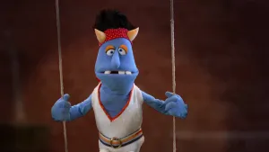 Foto van Stuntman Stefan (pop) die op een schommel staat.