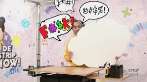 Een animatie van een man achter een bureau. Hij houdt een lege tekstwolk vast. Boven hem zie je tekstwolkjes met krachttermen.