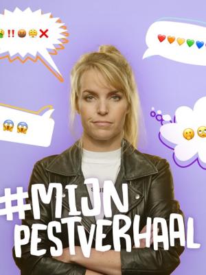 Anne Mar Zwart op paarse achtergrond