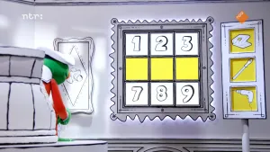 Een foto van een groene pop in een zwart-witte kamer. Hij kijkt naar een tabel met negen vakjes.  De middelste rij is geel, en naast de tabel staan drie gele plaatjes.