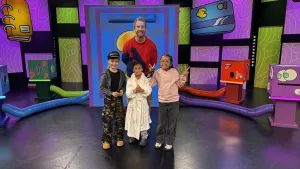 Foto van Daan Boom met kinderen