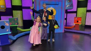 Foto van Daan Boom met kinderen