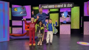 Foto van Daan Boom met kinderen