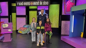 Foto van Daan Boom met kinderen