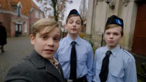 Foto van jongens tijdens de tweede wereldoorlog in uniform